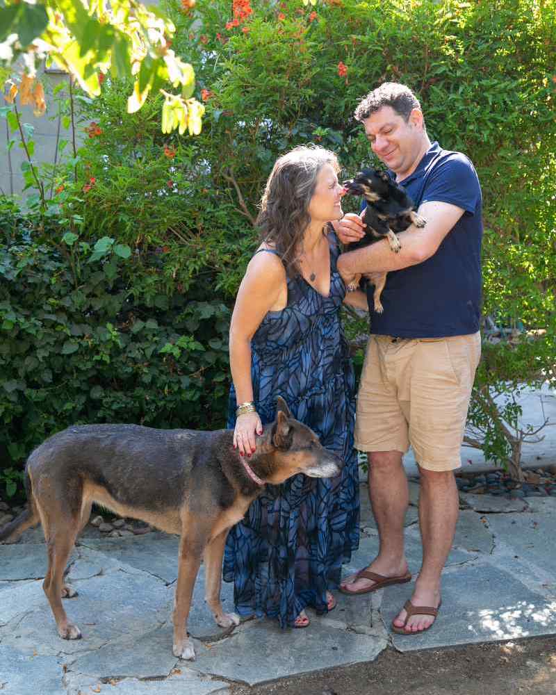 Megan Moore Inc | Meg and Andrew with dogs